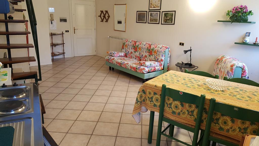 Residence Di Via Perugina 22 Gubbio Buitenkant foto