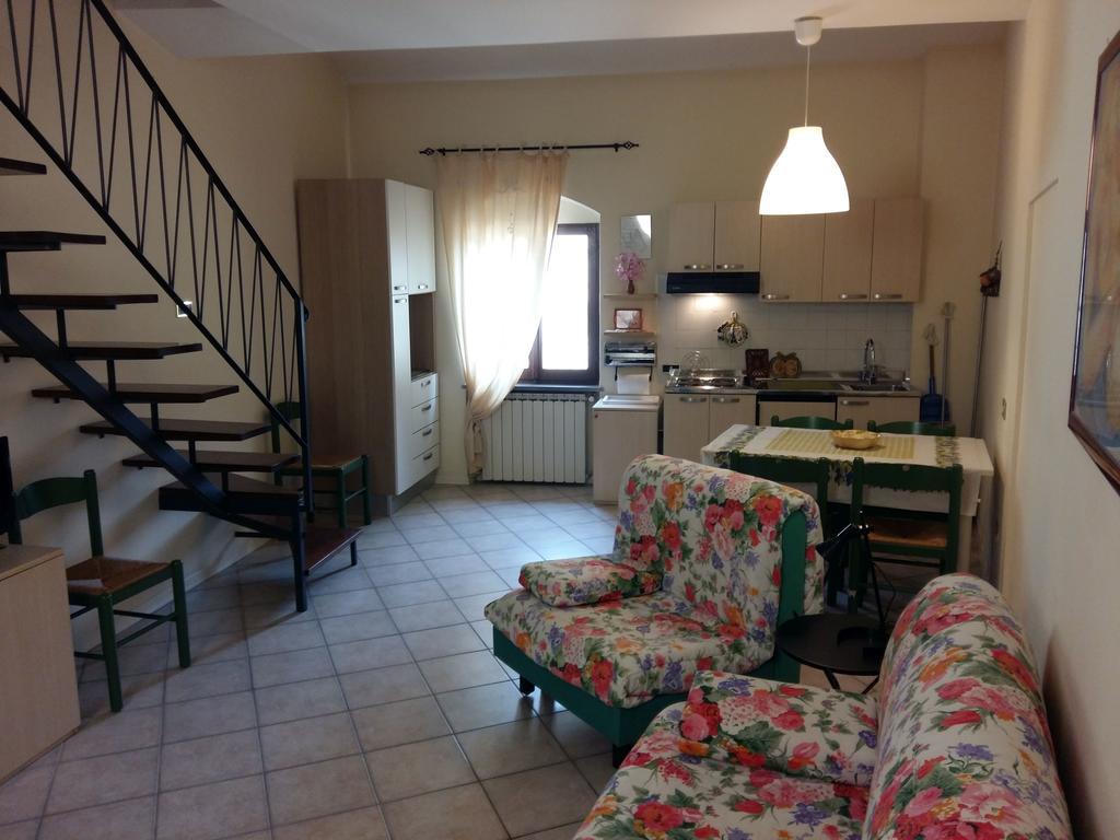 Residence Di Via Perugina 22 Gubbio Buitenkant foto