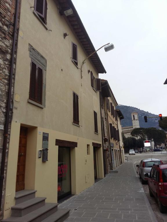 Residence Di Via Perugina 22 Gubbio Buitenkant foto